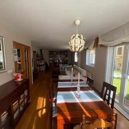 Holiday home En Coruna Montegolf 8 Min Del Centro, Barbacoa, Jardin *