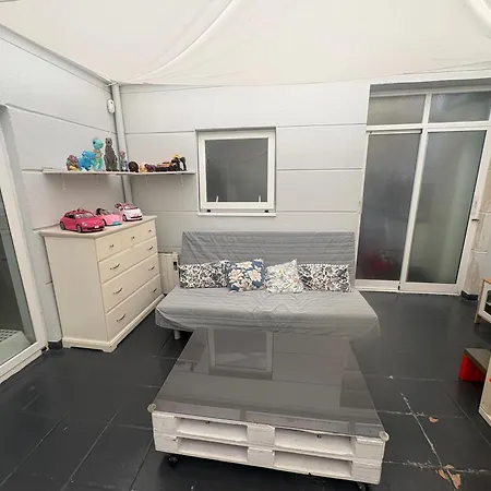 Holiday home En Coruna Montegolf 8 Min Del Centro, Barbacoa, Jardin